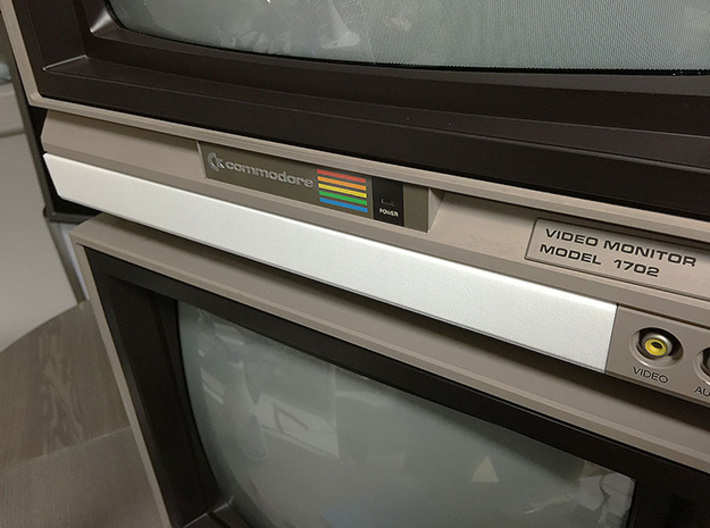 Front Cover compatible to Commodore Monitor 1702 3d printed 