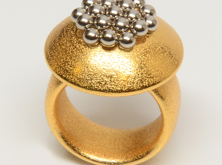 Magnetic Sculpture Ring Size 7 3d printed magnetic sphere in their dimples