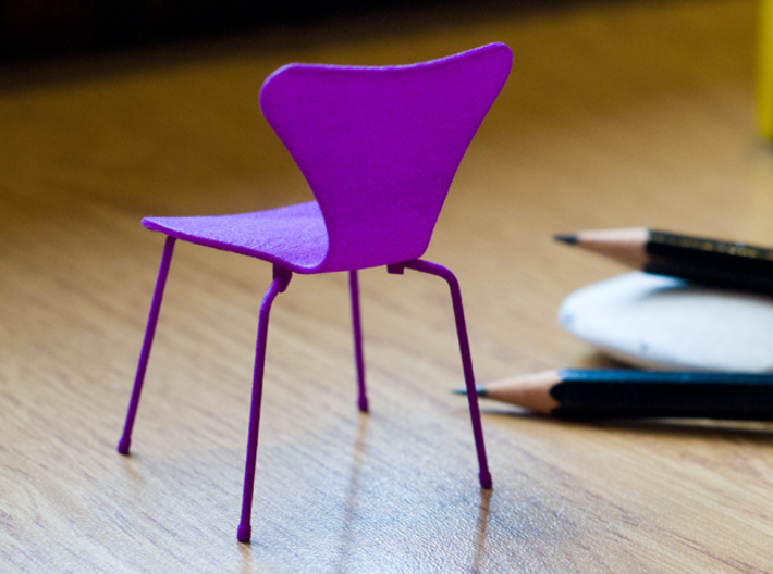 Series 7 Style Chair 1/12 Scale 3d printed 