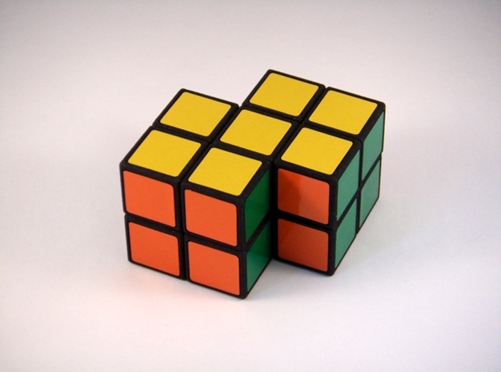 Siamese 2x2x2 Puzzle 3d printed Solved