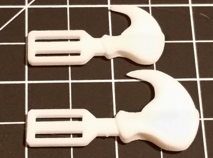 Wearable Cat Claw (Small, Single Claw) 3d printed Comparison of the two available sizes
