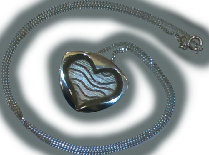 Heart necklace with an inside hole for chain 3d printed