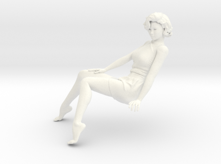 Lady sitting-013 scale 1/20 Passed 3d printed