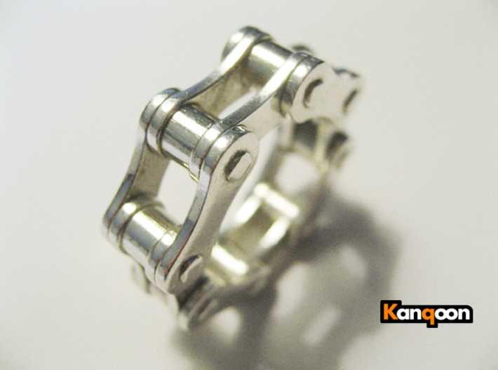 Violetta L. - Bicycle Chain Ring 3d printed Polished Silver  ( printed in US 9 )