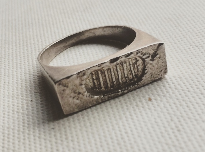 Moonwalk Ring 3d printed
